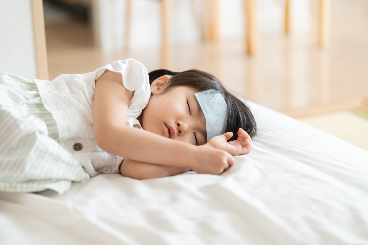 子どもの発熱が続く