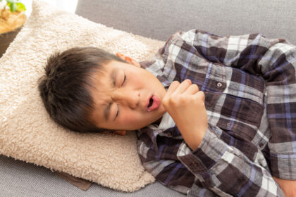 子どもの「ゼーゼー」「ヒューヒュー」、気管支炎?喘息?